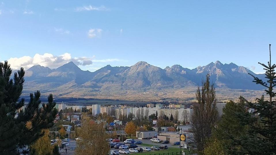 Apartman Mikaela 68 M2 Poprad Exterior foto